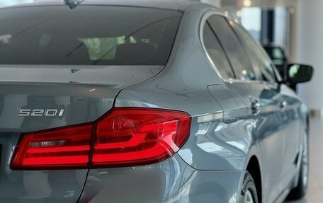 BMW 5 серия, 2019 год, 3 790 000 рублей, 23 фотография