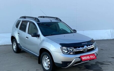 Renault Duster I рестайлинг, 2016 год, 1 075 000 рублей, 3 фотография