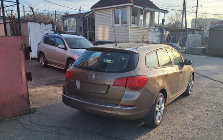 Opel Astra J, 2013 год, 750 000 рублей, 3 фотография
