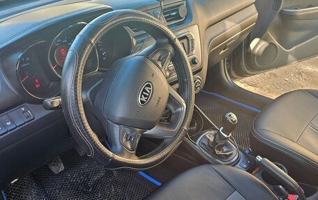 KIA Rio III рестайлинг, 2012 год, 1 300 000 рублей, 6 фотография