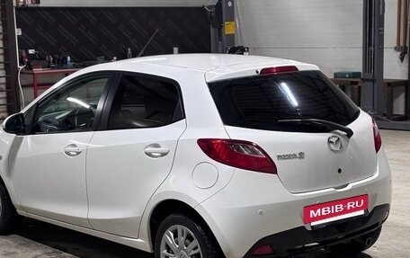 Mazda 2 III, 2011 год, 890 000 рублей, 9 фотография