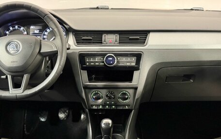 Skoda Rapid I, 2016 год, 920 000 рублей, 13 фотография