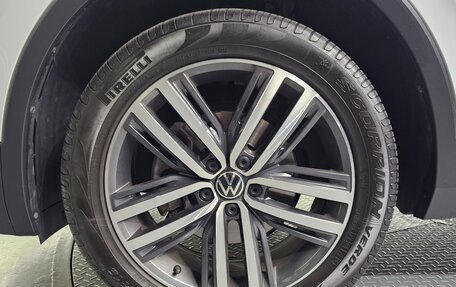 Volkswagen Tiguan II, 2023 год, 3 978 000 рублей, 10 фотография