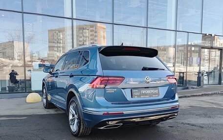 Volkswagen Tiguan II, 2020 год, 3 796 000 рублей, 8 фотография