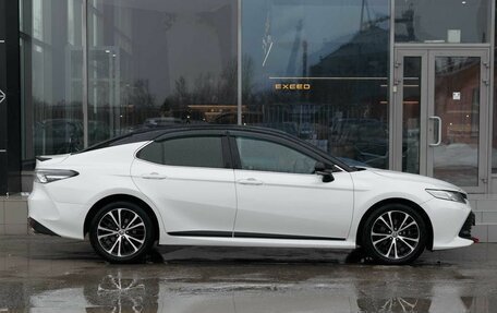 Toyota Camry, 2020 год, 2 950 000 рублей, 4 фотография