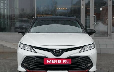 Toyota Camry, 2020 год, 2 950 000 рублей, 2 фотография