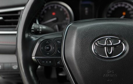 Toyota Camry, 2020 год, 2 950 000 рублей, 12 фотография