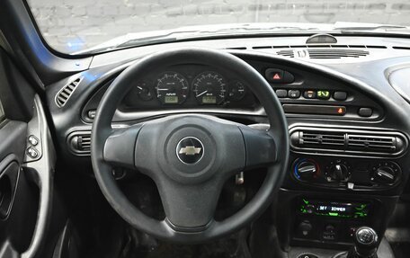 Chevrolet Niva I рестайлинг, 2018 год, 740 000 рублей, 10 фотография