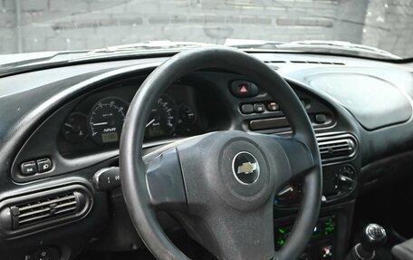 Chevrolet Niva I рестайлинг, 2018 год, 740 000 рублей, 11 фотография