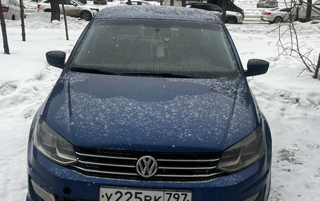 Volkswagen Polo VI (EU Market), 2019 год, 700 000 рублей, 1 фотография