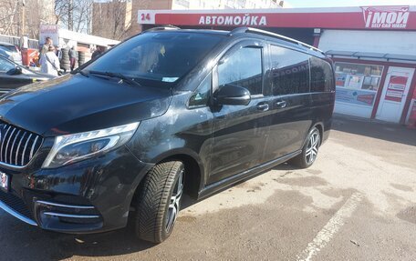 Mercedes-Benz V-Класс, 2018 год, 4 450 000 рублей, 4 фотография