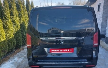 Mercedes-Benz V-Класс, 2018 год, 4 450 000 рублей, 13 фотография
