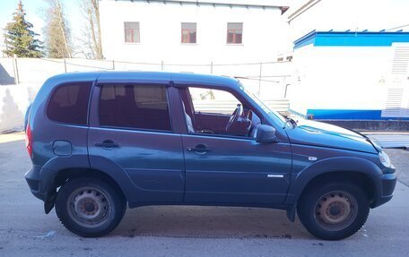 Chevrolet Niva I рестайлинг, 2013 год, 470 000 рублей, 2 фотография