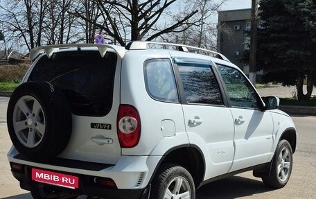 Chevrolet Niva I рестайлинг, 2014 год, 580 000 рублей, 4 фотография