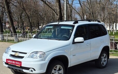 Chevrolet Niva I рестайлинг, 2014 год, 580 000 рублей, 8 фотография