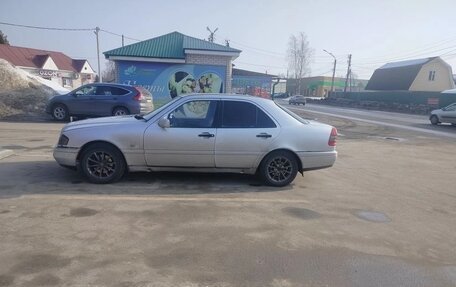 Mercedes-Benz C-Класс, 1994 год, 300 000 рублей, 3 фотография