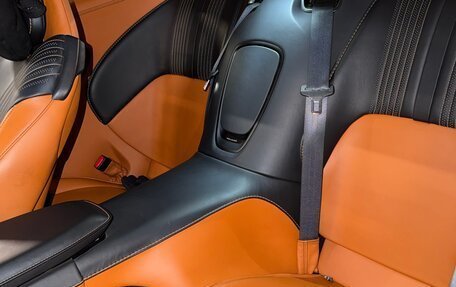 Aston Martin DB11 I, 2017 год, 12 900 000 рублей, 7 фотография