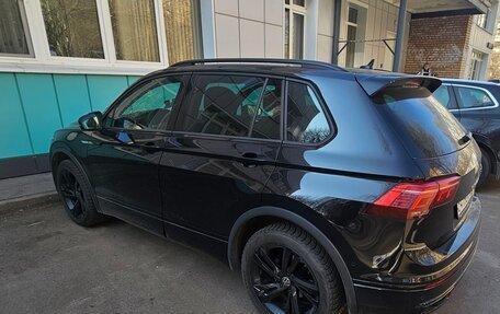 Volkswagen Tiguan II, 2021 год, 3 600 000 рублей, 5 фотография