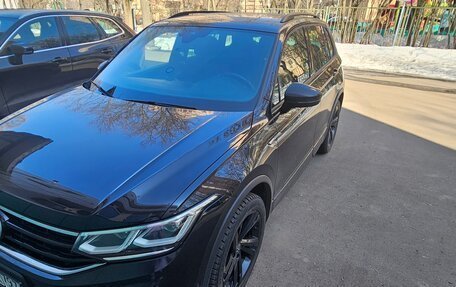 Volkswagen Tiguan II, 2021 год, 3 600 000 рублей, 4 фотография