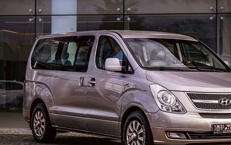 Hyundai Grand Starex Grand Starex I рестайлинг 2, 2011 год, 1 495 000 рублей, 7 фотография