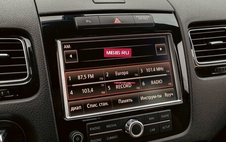 Volkswagen Touareg III, 2013 год, 1 895 000 рублей, 14 фотография