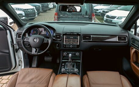 Volkswagen Touareg III, 2013 год, 1 895 000 рублей, 16 фотография