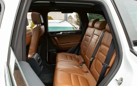 Volkswagen Touareg III, 2013 год, 1 895 000 рублей, 18 фотография