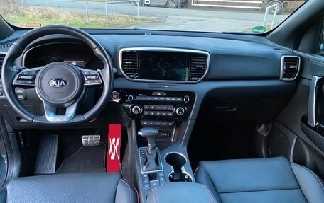 KIA Sportage IV рестайлинг, 2021 год, 2 400 000 рублей, 6 фотография