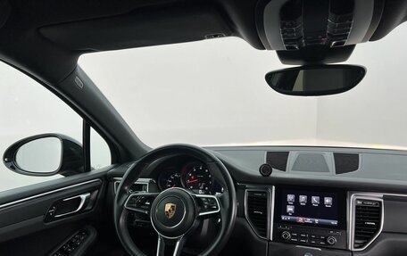 Porsche Macan I рестайлинг, 2018 год, 4 490 000 рублей, 13 фотография