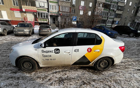 Renault Logan II, 2020 год, 370 000 рублей, 3 фотография