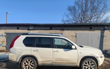 Nissan X-Trail, 2012 год, 750 000 рублей, 7 фотография