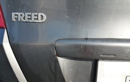 Honda Freed I, 2011 год, 900 000 рублей, 4 фотография