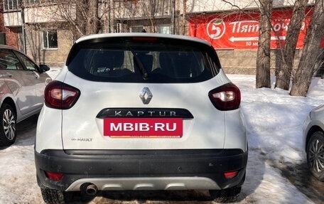 Renault Kaptur I рестайлинг, 2019 год, 850 000 рублей, 3 фотография