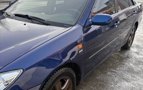 Toyota Camry V40, 2005 год, 700 000 рублей, 4 фотография