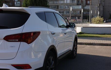 Hyundai Santa Fe III рестайлинг, 2017 год, 2 200 000 рублей, 6 фотография