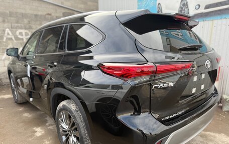 Toyota Highlander, 2026 год, 5 680 000 рублей, 10 фотография