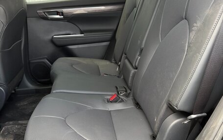 Toyota Highlander, 2026 год, 5 680 000 рублей, 17 фотография