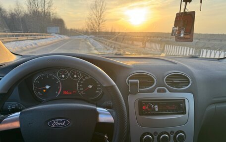 Ford Focus II рестайлинг, 2007 год, 450 000 рублей, 3 фотография