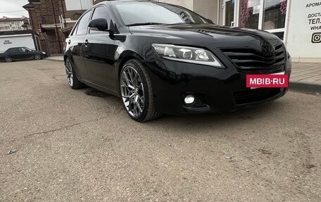 Toyota Camry, 2009 год, 1 250 000 рублей, 2 фотография