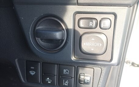 Toyota Corolla, 2017 год, 1 150 000 рублей, 11 фотография