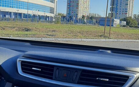 Nissan X-Trail, 2017 год, 1 900 000 рублей, 4 фотография