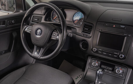 Volkswagen Touareg III, 2012 год, 2 459 000 рублей, 10 фотография