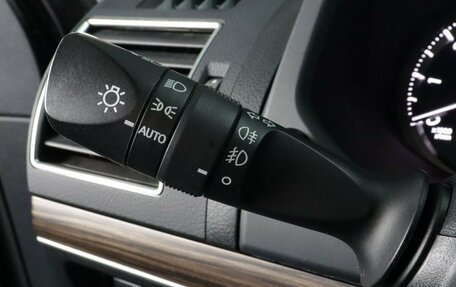 Toyota Land Cruiser Prado 150 рестайлинг 2, 2018 год, 5 649 000 рублей, 12 фотография