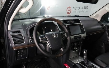 Toyota Land Cruiser Prado 150 рестайлинг 2, 2018 год, 5 649 000 рублей, 7 фотография