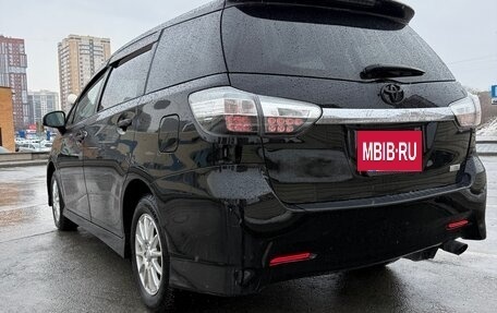 Toyota Wish II, 2012 год, 1 540 000 рублей, 2 фотография