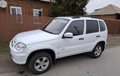 Chevrolet Niva I рестайлинг, 2015 год, 740 000 рублей, 1 фотография