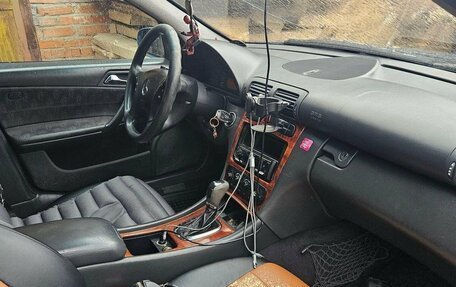 Mercedes-Benz C-Класс, 2001 год, 150 000 рублей, 5 фотография