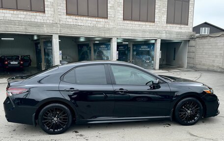 Toyota Camry, 2020 год, 2 500 000 рублей, 2 фотография