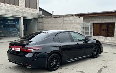 Toyota Camry, 2020 год, 2 500 000 рублей, 3 фотография