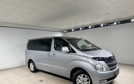 Hyundai Grand Starex Grand Starex I рестайлинг 2, 2013 год, 1 290 000 рублей, 3 фотография